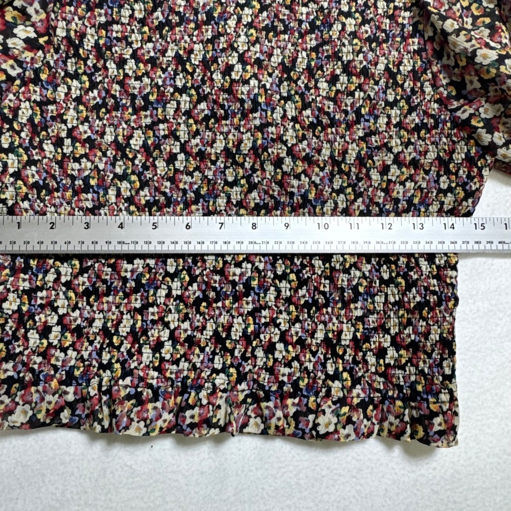 VICI Floral Smocked Puff Sleeve Blouse Medium Black Multicolor Ruffle Neck Top - Picture 6 of 9
